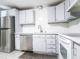 26 Pine Vw UNIT 26, Millis, MA 02054