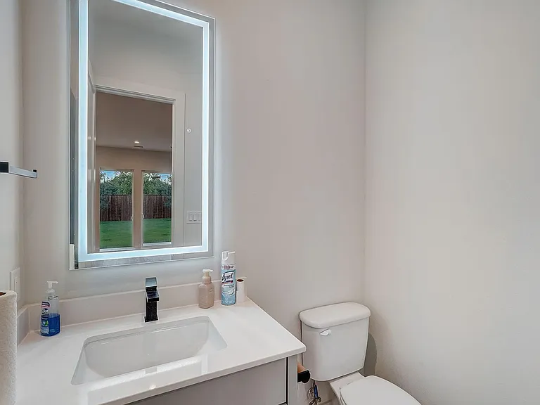 1719 Homeland St — Photo 21