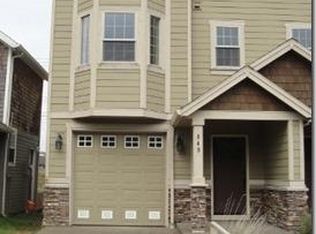 549 S Front St, Rockaway Beach, OR