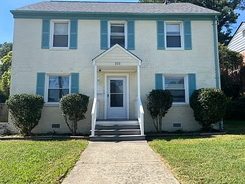 4 bed, 1584 sqft, $2,400 — Photo 2