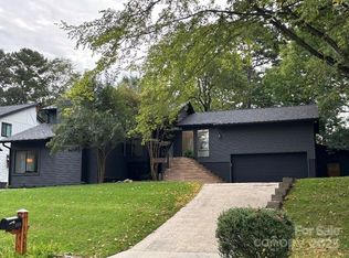 132 Creek Valley Dr, Charlotte, NC 28270