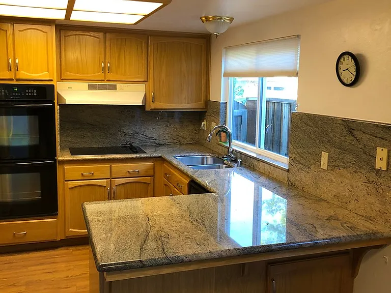 1100 Limeridge Dr — Photo 4
