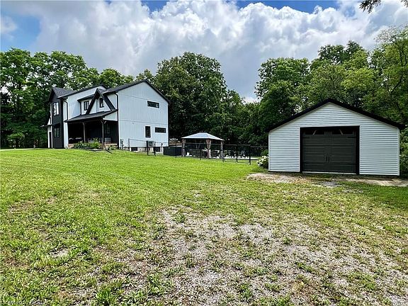 5th image of 46 Angling Rd