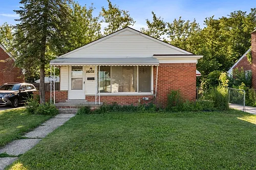 28232 Edward St Photo 1 28232 Edward St Photo 1