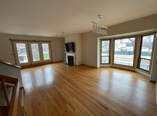 601 S Laflin St, Chicago, IL 60607