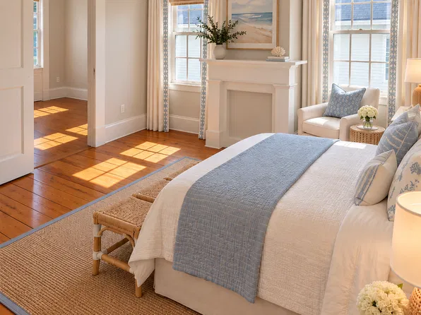 264 Washington St, Marblehead, MA