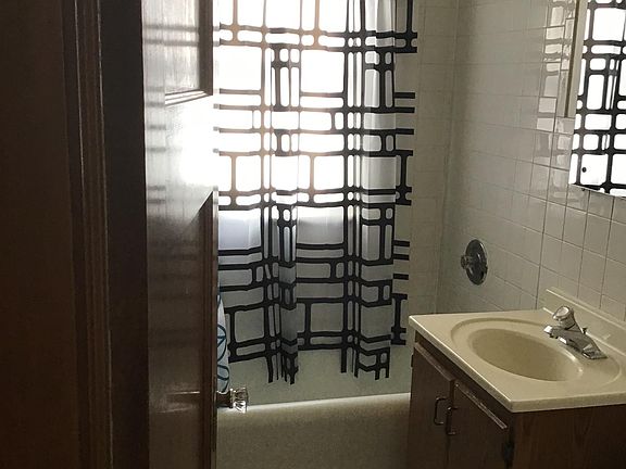 4th image of 1820 N 1st St APT 4