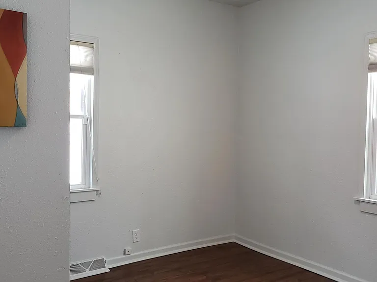 Bedroom #1