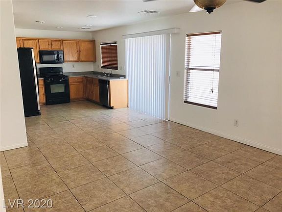 4th image of 5888 Glory Canyon Way