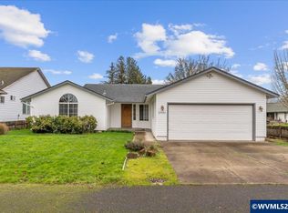 2931 Hollywood Dr NE, Salem, OR 97305