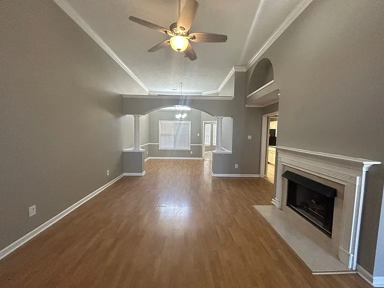 437 Bruins Trce — Photo 3