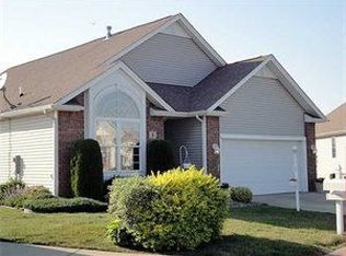 8 Starling Ct, North Tonawanda, NY 14120