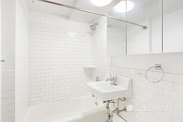 Rented by (Legacy) Elegran