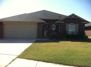 405 Spring Creek Rd, Oklahoma City, OK 73117