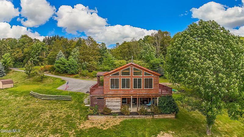2nd image of 387 Cross Hill Road