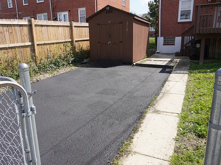 1710 Weston Ave — Photo 41