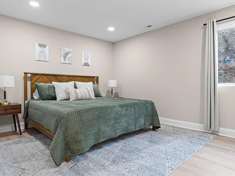 8815 Delphine Rd — Photo 11