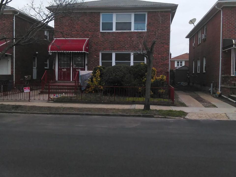1st image of 3829 Poplar Ave