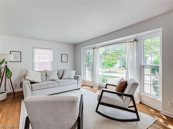 4th image of 4331 Baintree Rd