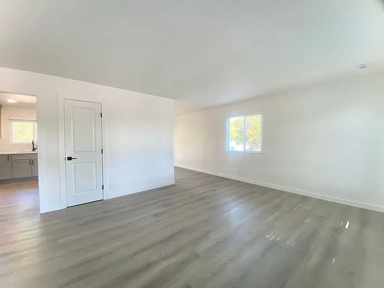 35636 Cabral Dr — Photo 3