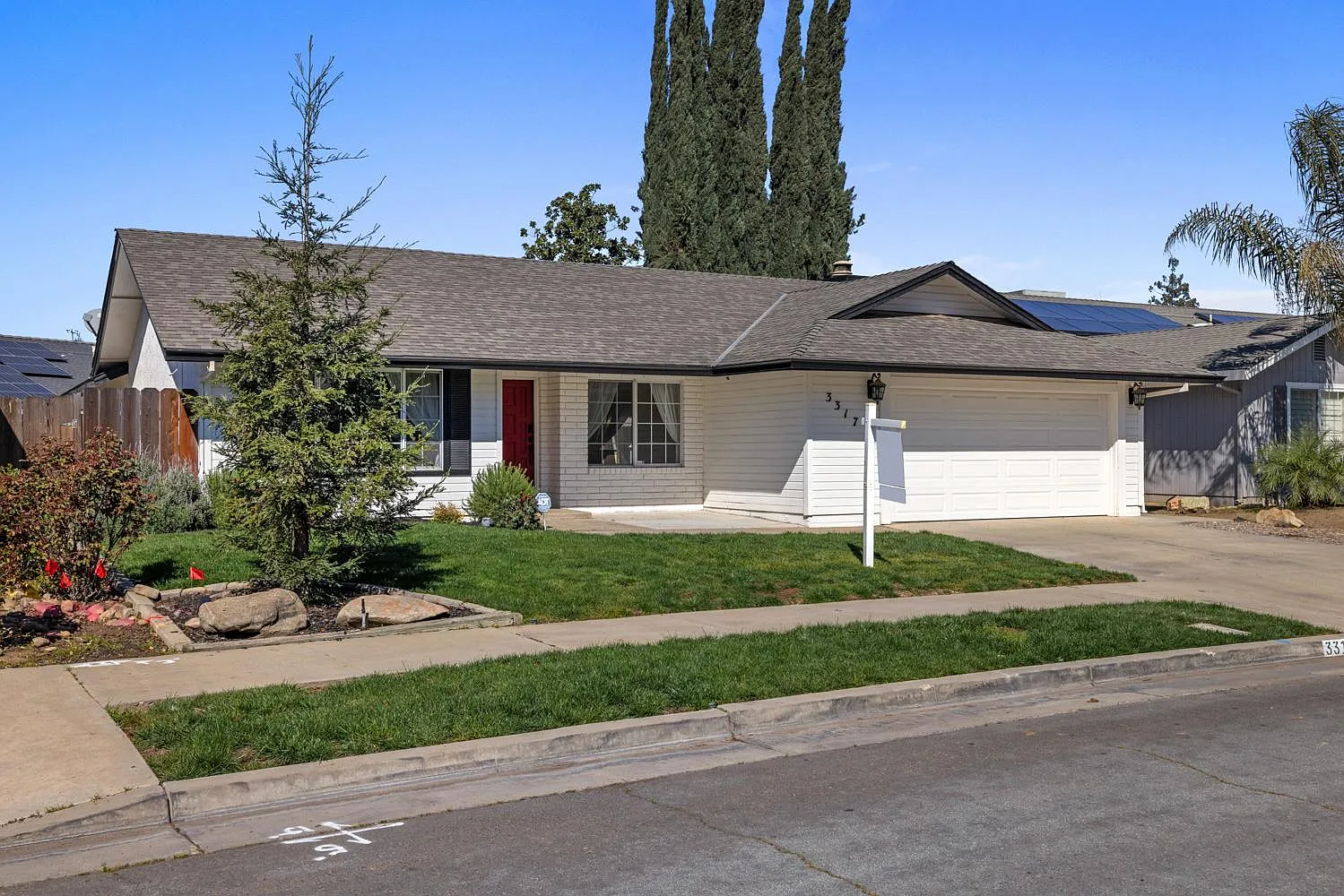 3317 Shamrock Ave photo 1