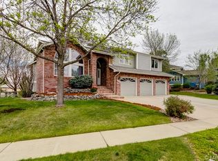 2301 Summitview Dr, Longmont, CO 80504