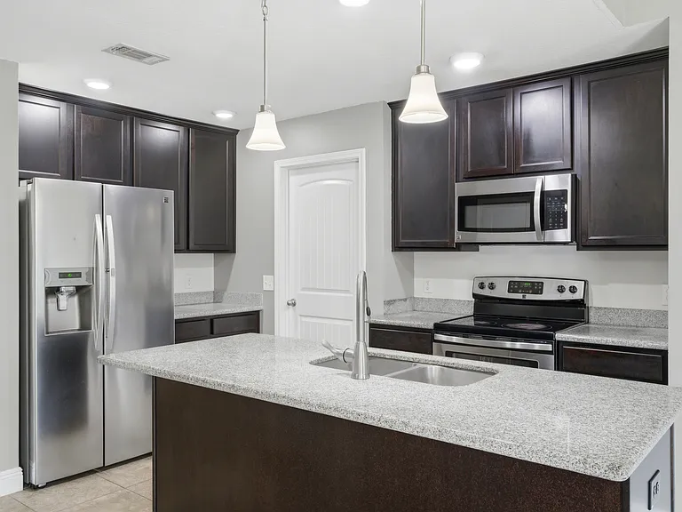 5604 Shooting Star Ct — Photo 7