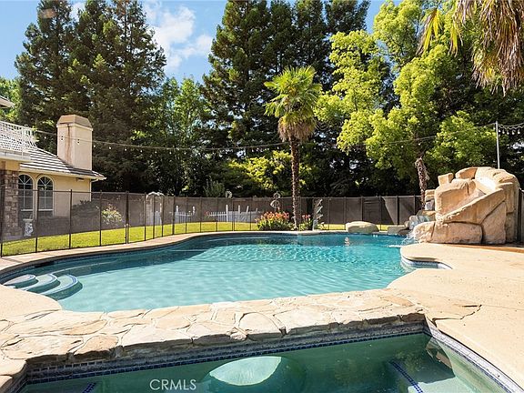 3rd image of 3150 Shady Grove Ct