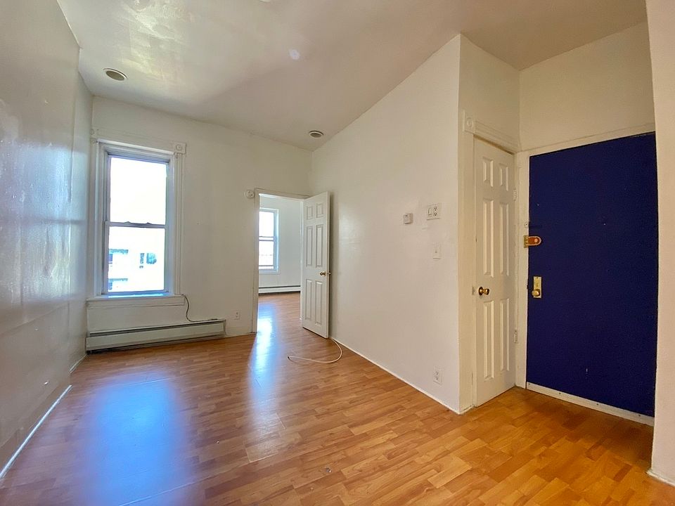 1st image of 487 Saint Johns Pl #9F