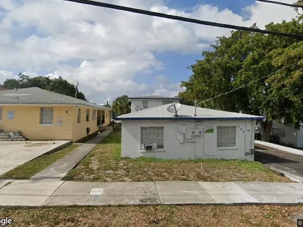 709 11th St #2, West Palm Beach, FL 33401