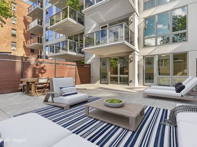 9956 3rd Ave #203, Brooklyn, NY, 11209