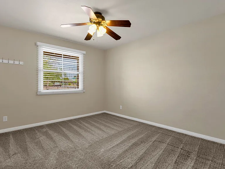 3716 S Country Club Way — Photo 32