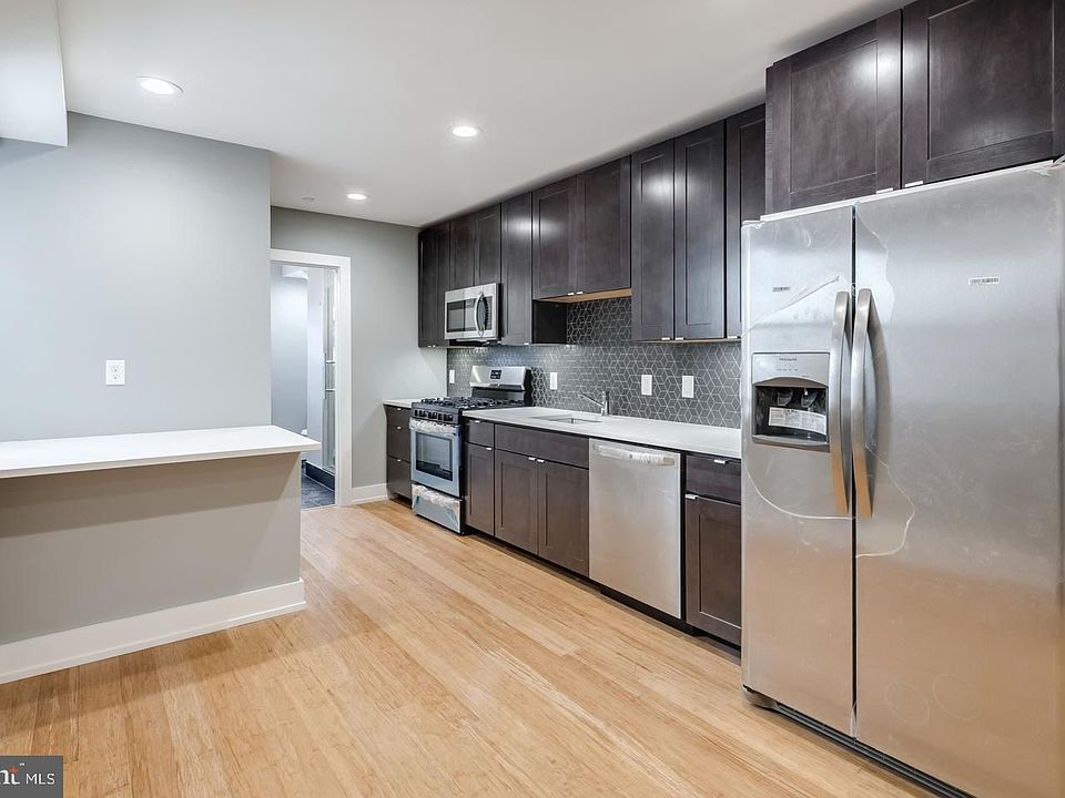 1st image of 1530 Christian St #1