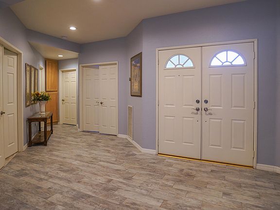5th image of 1909 Balsawood Dr