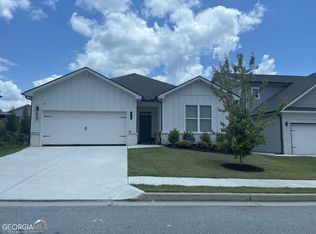 119 Vivian Ln, Peachtree City, GA 30269