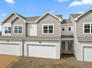 4781 Junegrass Ln, Minnetrista, MN 55331