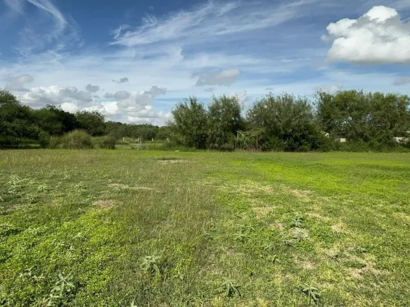 9984 Puerta Del Cielo Ave, Brownsville, TX 78520