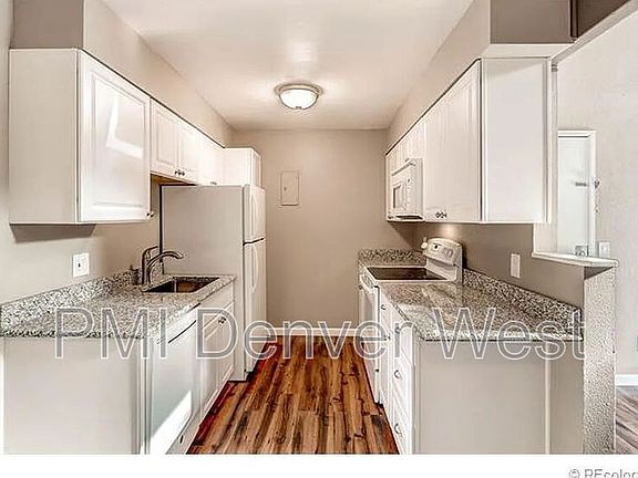 4th image of 381 S Ames St APT E301