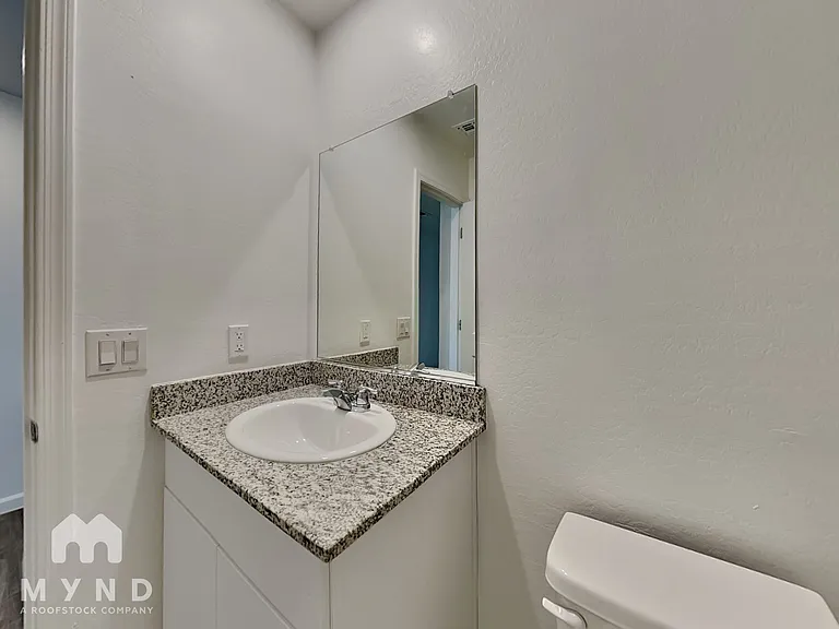 9346 W Raven Dr — Photo 11