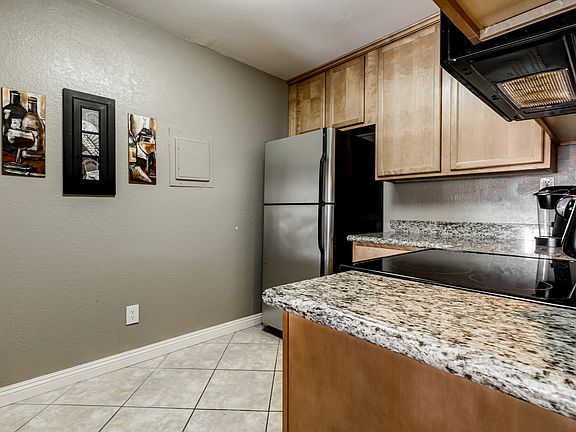 2nd image of 1345 Cabrillo Park Dr APT N5