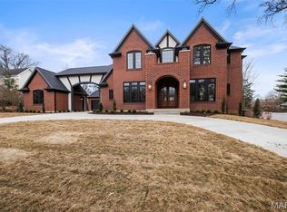 12 Stacy Dr, Saint Louis, MO