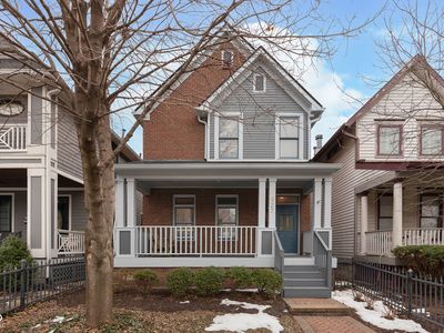 927 Broadway St, Indianapolis, IN, 46202