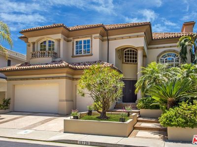16736 Via Pacifica, Pacific Palisades, CA, 90272