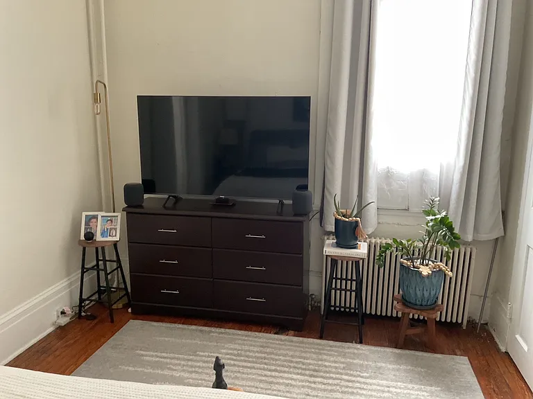 703 Cathedral St #1M — Photo 3