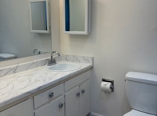 3168 McKillop Rd #2, Oakland, CA 94602