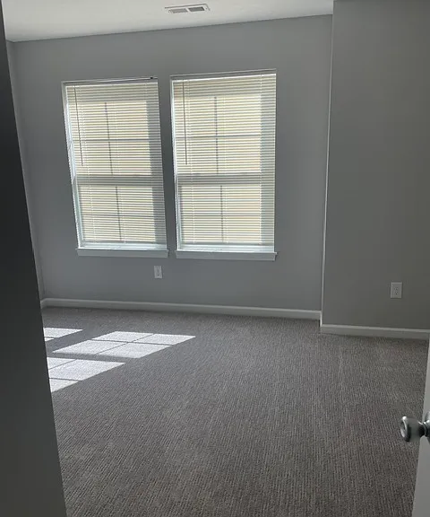 13580 Main St #3 — Photo 9