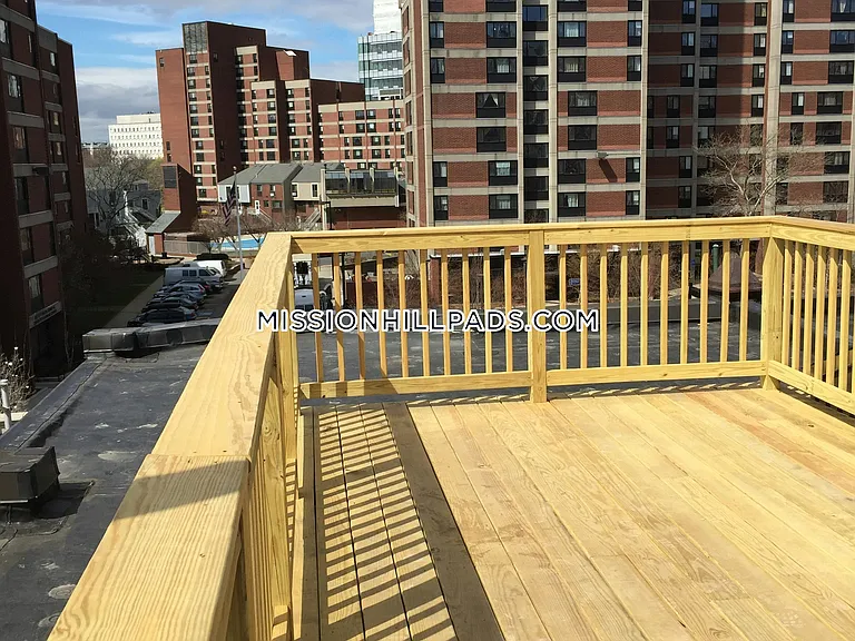 830 Huntington Ave #3 — Photo 27