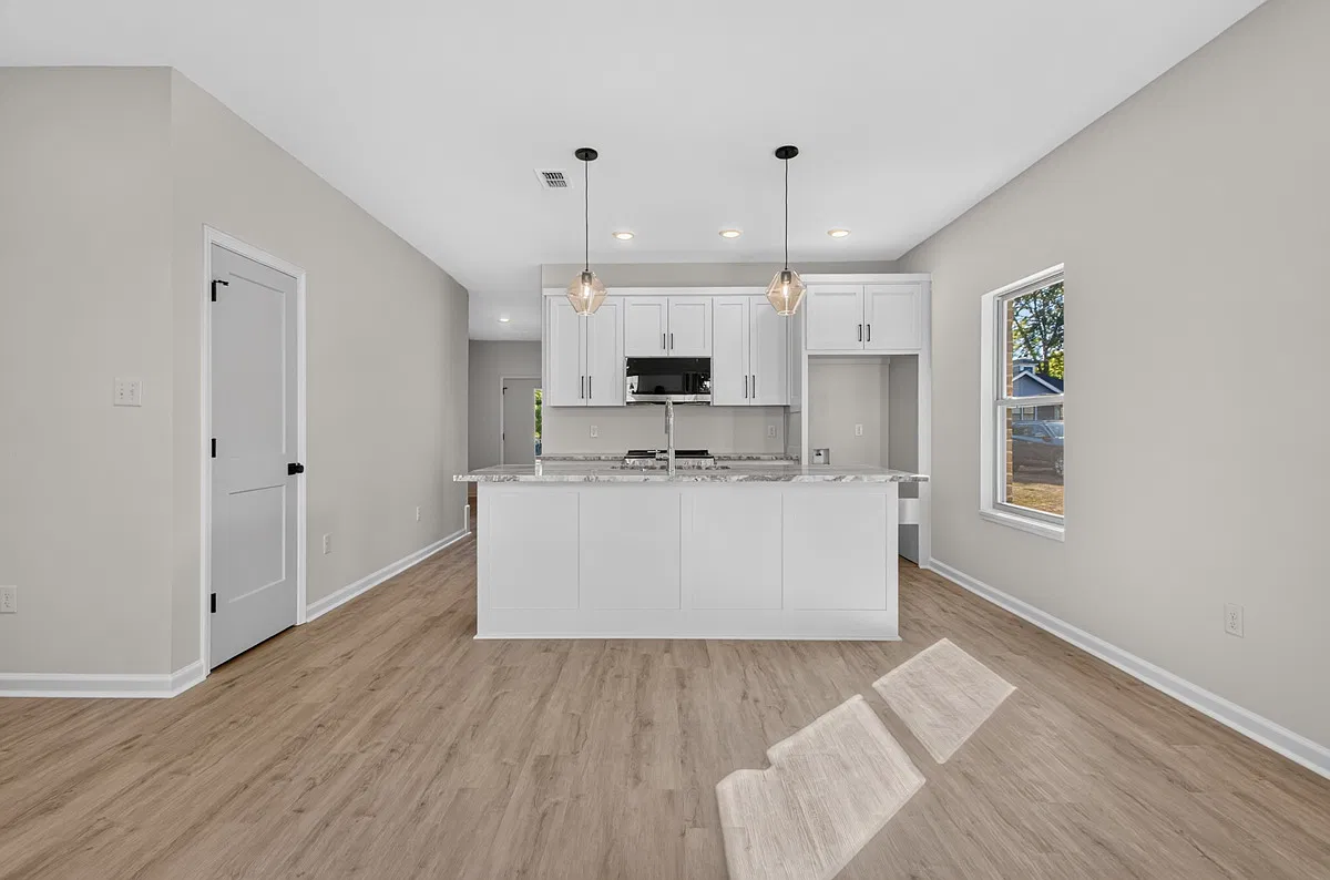 2 bed, 2.5 bath, 1400 sqft, $1,800 — Photo 2
