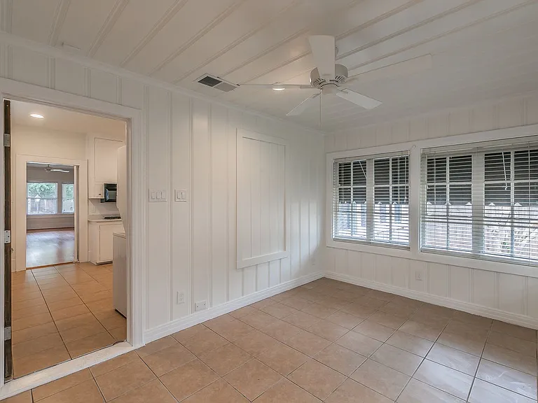 5313 Collinwood Ave — Photo 22