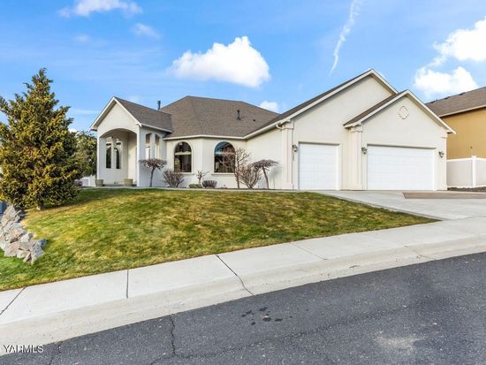 7205 Englewood Hill Pl, Yakima, WA 98908